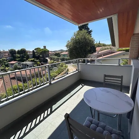 Διαμέρισμα Casa Pratello Design E Relax Con Vista Padenghe sul Garda