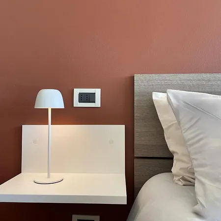 Apartament Casa Pratello Design E Relax Con Vista Padenghe sul Garda